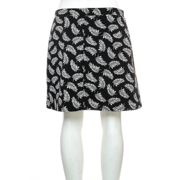 H&M Feather Print Stretch Skirt - Black with White Feather - Picture 3 of 9